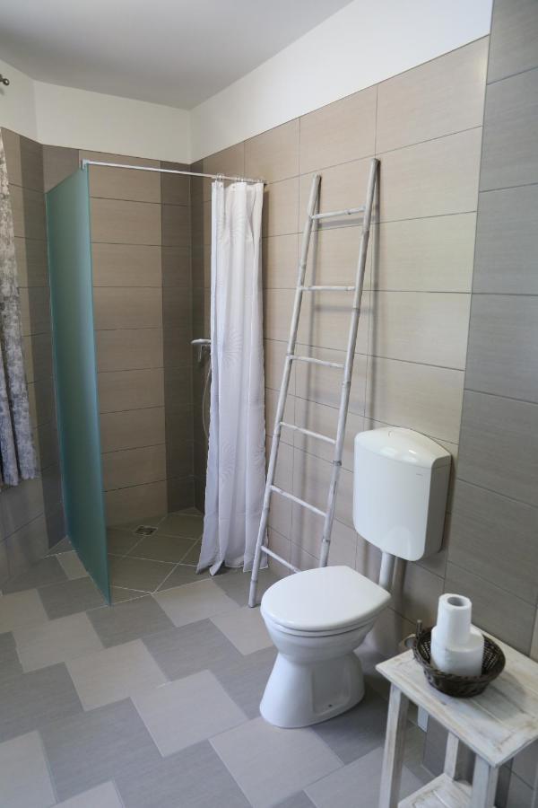Hotel Tiszavilág Pihenőház Tiszakécske Esterno foto
