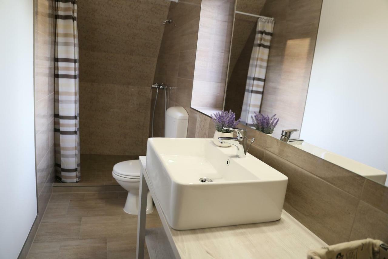 Hotel Tiszavilág Pihenőház Tiszakécske Esterno foto